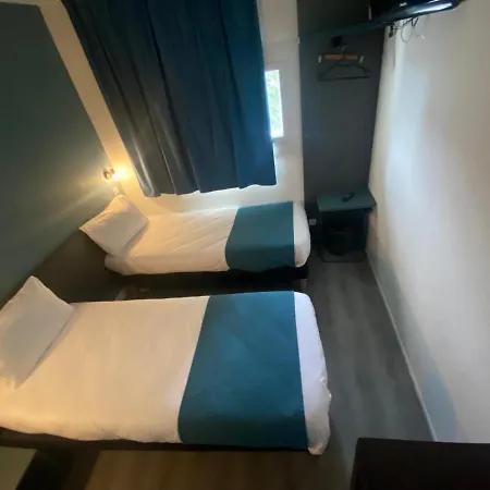 Kyriad Direct Chille Extérieur photo