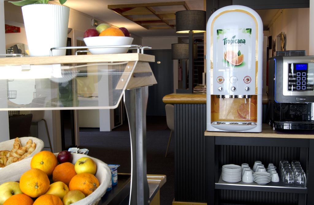 Hotel Kyriad Direct