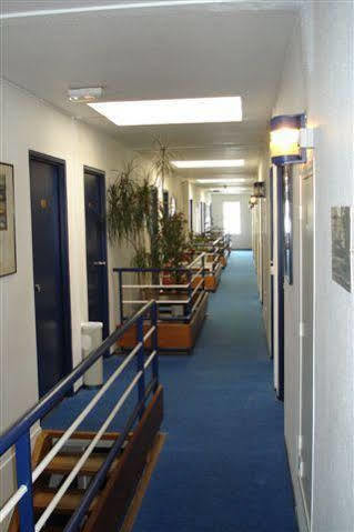 Hotel Kyriad Direct 2*